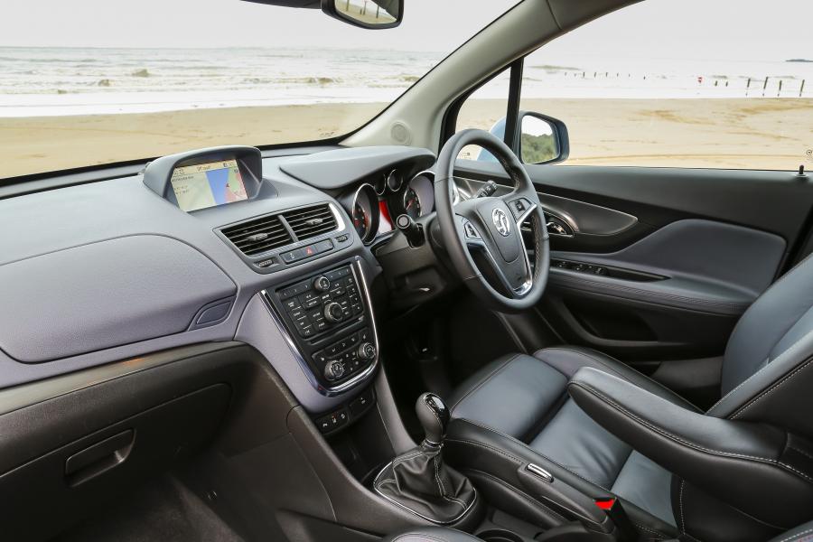  Vauxhall Mokka 2012 года  (фото 59 из 365)